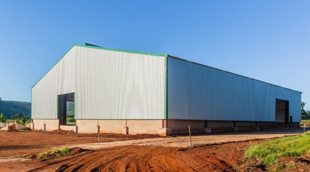 What Are Pole Barns and How Do They Differ from Traditional Barns